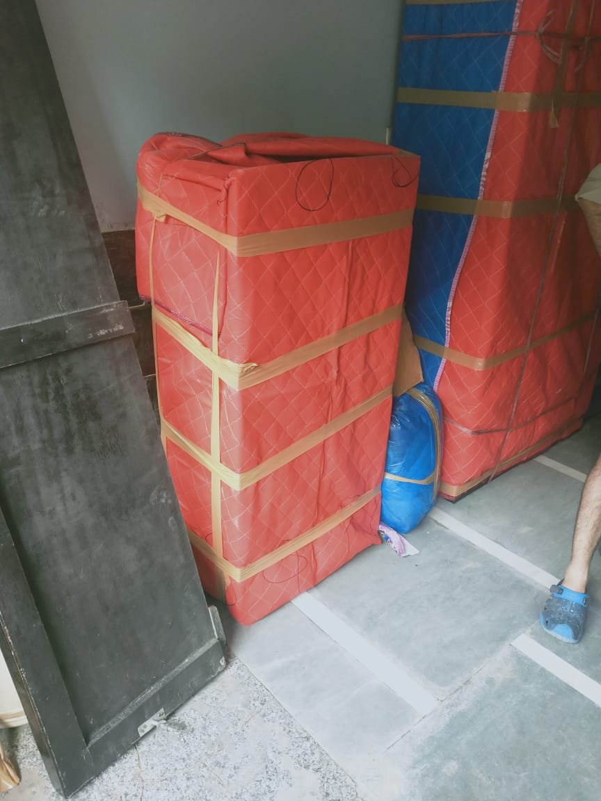 Rudraksh Packers and Movers Images 1